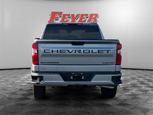 Used 2024 Chevrolet Silverado 1500 Custom w/ Turbomax Blackout Package image 4