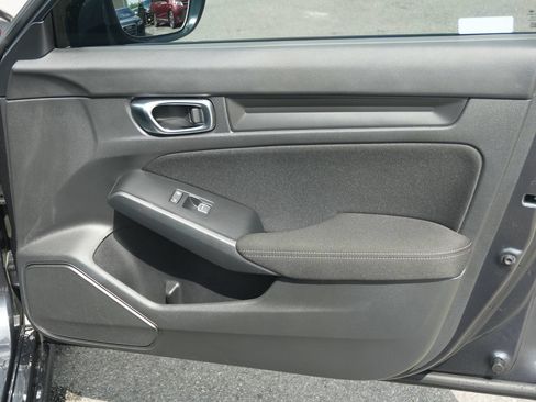 Used 2025 Honda Civic Sport image 21