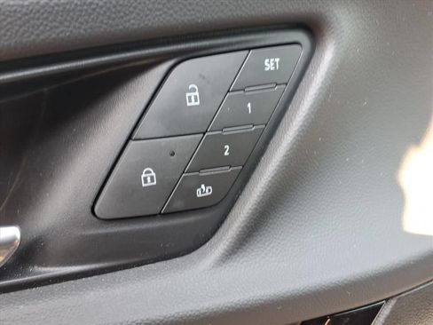 Used 2026 Chevrolet Equinox RS w/ Convenience Package III FWD image 10