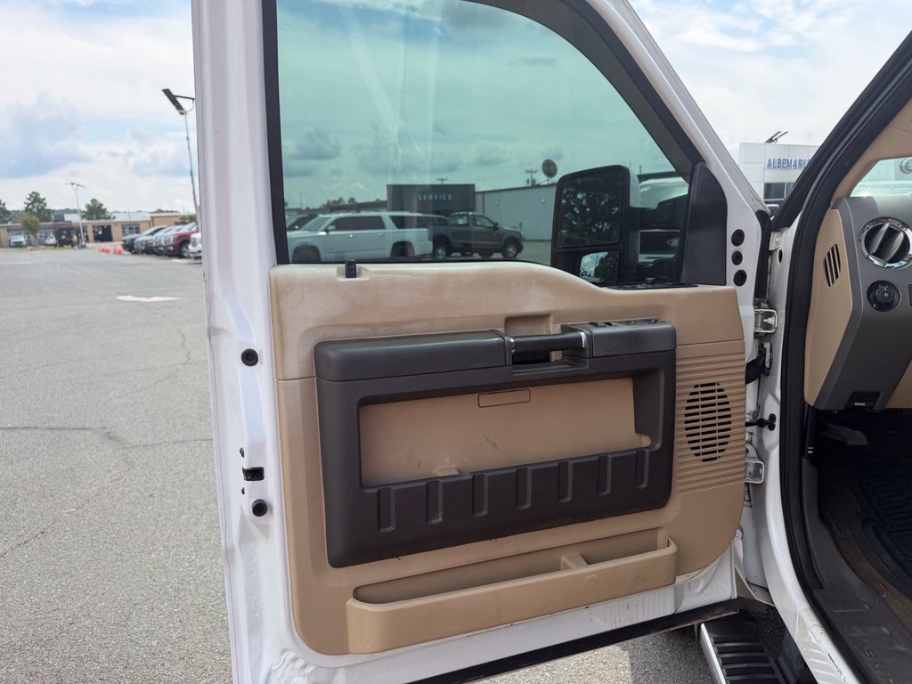 Used 2012 Ford F450 Lariat w/ Lariat Ultimate Pkg AWD/4WD image 14