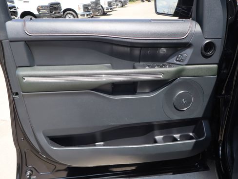 Used 2022 Ford Expedition Timberline AWD/4WD image 12