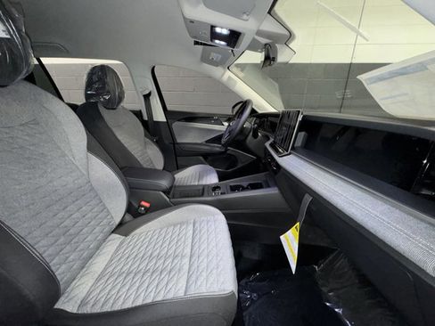 New 2026 Volkswagen Tiguan S image 7