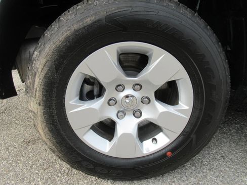 Used 2022 RAM 1500 Big Horn RWD image 8