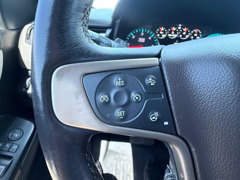Used 2019 GMC Yukon Denali RWD image 12