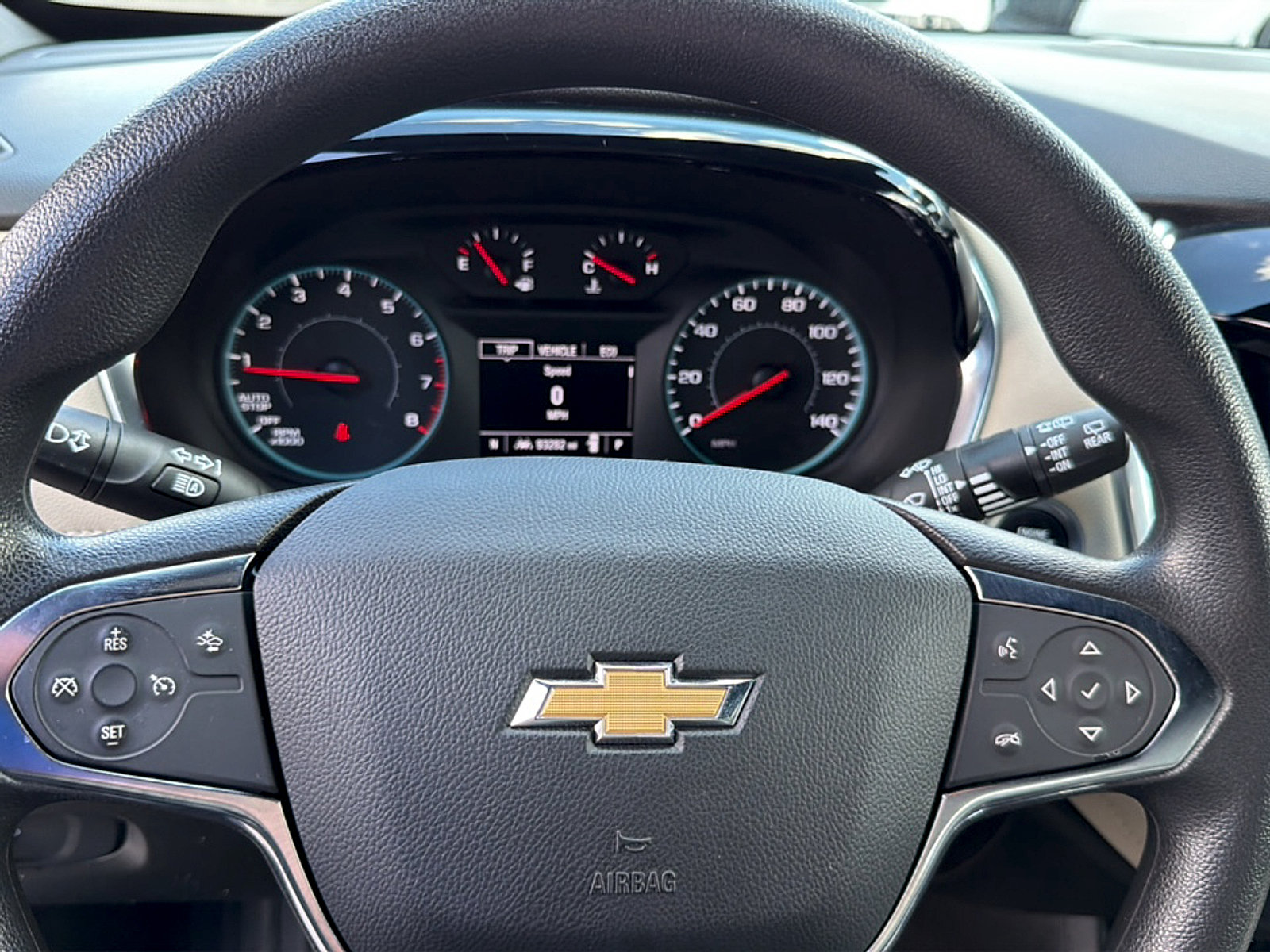 Used 2022 Chevrolet Traverse LS FWD image 16