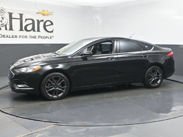 Used 2018 Ford Fusion SE w/ Equipment Group 201A FWD image 35