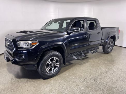 Used 2018 Toyota Tacoma TRD Sport RWD image 17
