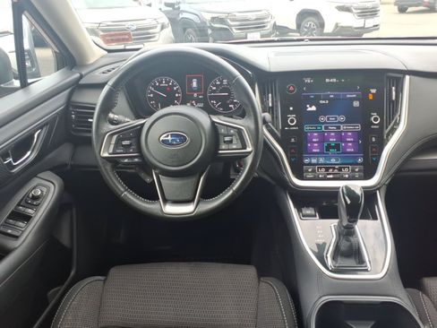 Certified 2022 Subaru Outback Premium AWD/4WD image 9