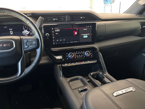 Used 2024 GMC Sierra 2500 AT4 w/ AT4 Premium Plus Package image 22