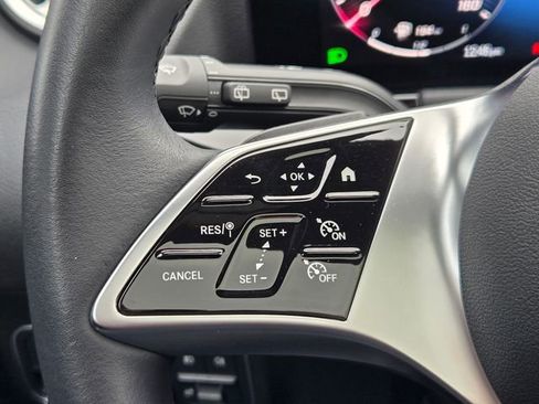 Certified 2025 Mercedes-Benz GLA 250 4MATIC image 24