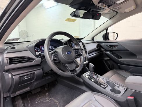 Used 2024 Subaru Crosstrek 2.5i Limited w/ Crosstrek Mirror Package AWD/4WD image 14