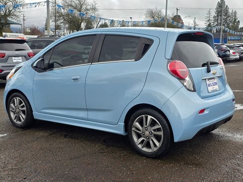 Used 2015 Chevrolet Spark LT image 30