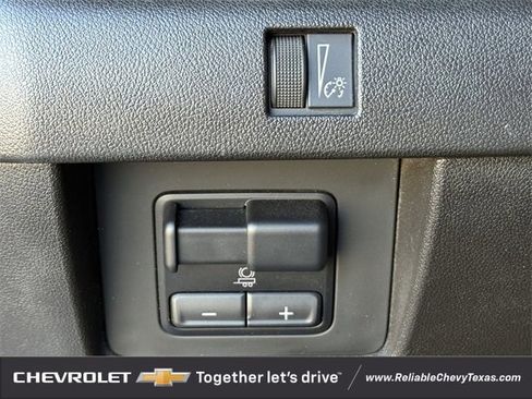 Used 2023 Chevrolet Colorado W/T image 29