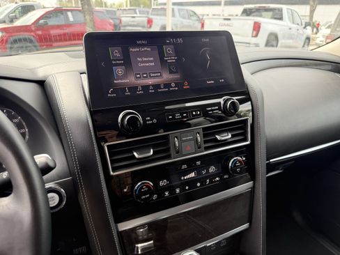 Used 2024 INFINITI QX80 Luxe image 19