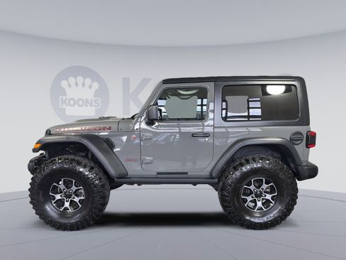 Used 2018 Jeep Wrangler Rubicon image 2