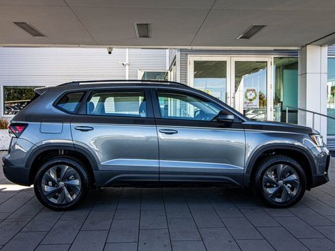 New 2026 Volkswagen Taos S image 19