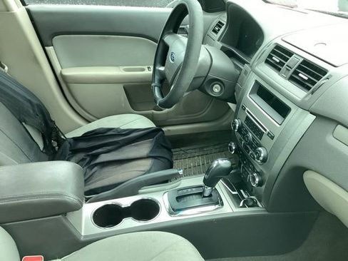 Used 2012 Ford Fusion SE image 17