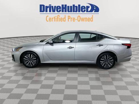 Used 2023 Nissan Altima 2.5 SV image 5