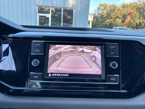 Used 2024 Volkswagen Taos S image 19