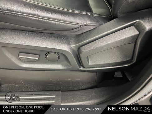 Used 2019 Ford Ranger Lariat w/ Equipment Group 501A Mid image 18