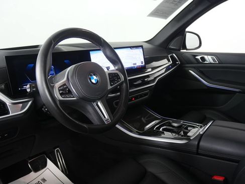 Certified 2025 BMW X5 M60i w/ Climate Comfort Package AWD/4WD image 12