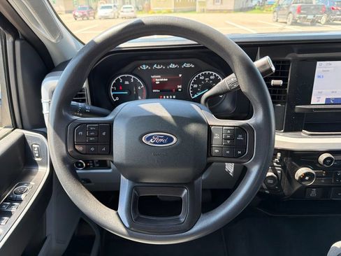 Used 2025 Ford F250 XLT AWD/4WD image 16