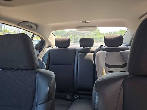 Used 2013 Acura ILX FWD image 20