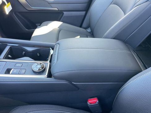 New 2026 Nissan Pathfinder SL w/ SL Premium Package (P04) image 12