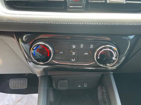 Used 2026 Chevrolet TrailBlazer LT FWD image 19