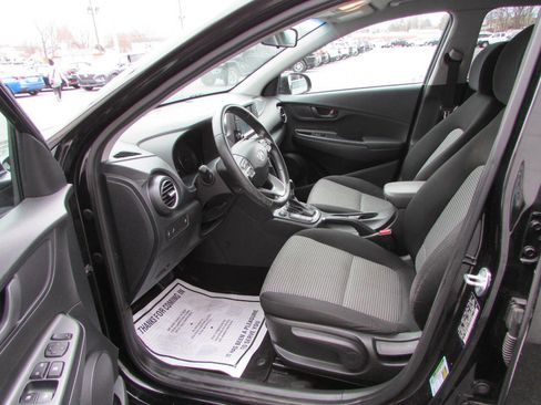 Used 2018 Hyundai Kona SEL image 6