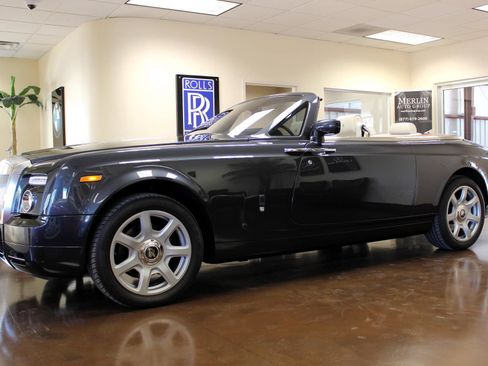 Used 2009 Rolls-Royce Phantom Drophead Coupe RWD image 9
