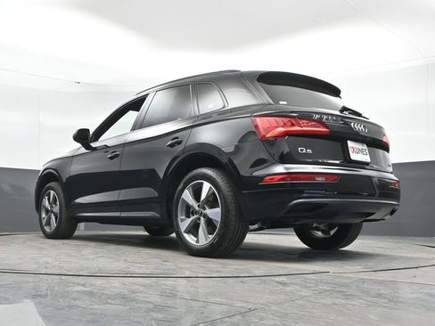 Used 2020 Audi Q5 2.0T Premium w/ Titanium Sport Package image 49
