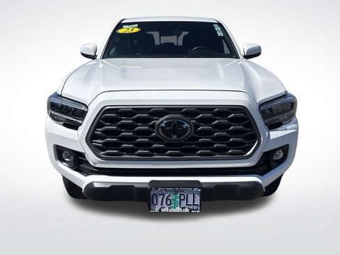 Used 2023 Toyota Tacoma TRD Off-Road w/ Black Out Package (TMS) AWD/4WD image 2