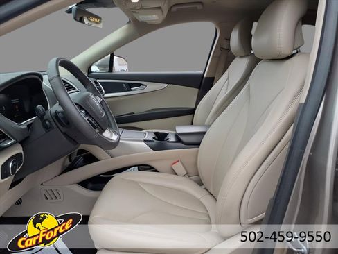 Used 2019 Lincoln Nautilus FWD image 20