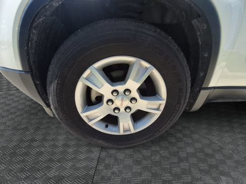 Used 2012 GMC Acadia SL w/ Preferred Package FWD image 13