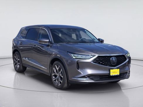 Used 2024 Acura MDX w/ Technology Package FWD image 3