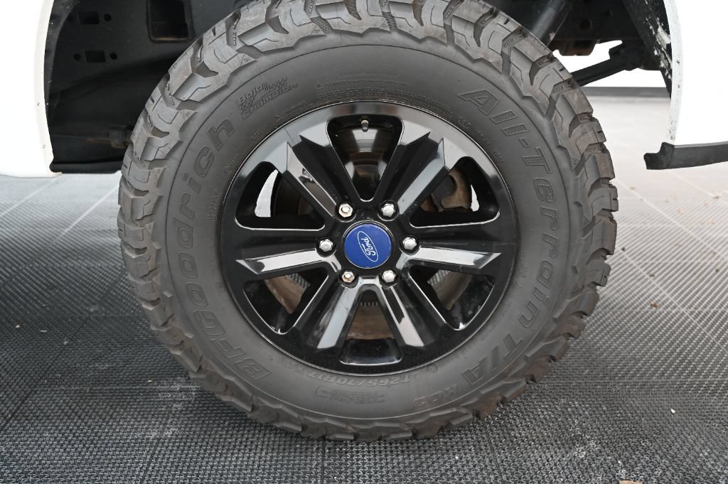 Used 2018 Ford F150 XL w/ Equipment Group 101A Mid AWD/4WD image 38