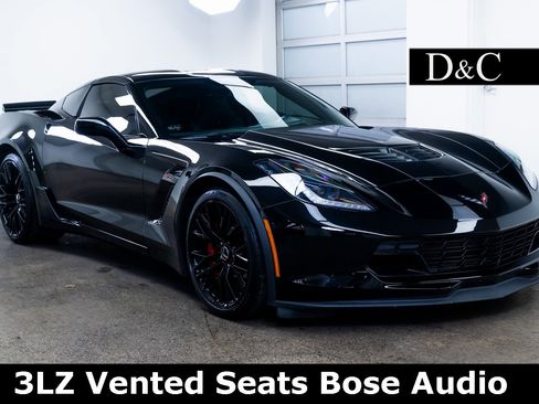 Used 2015 Chevrolet Corvette Z06 w/ 3LZ Preferred Equipment Group image 1