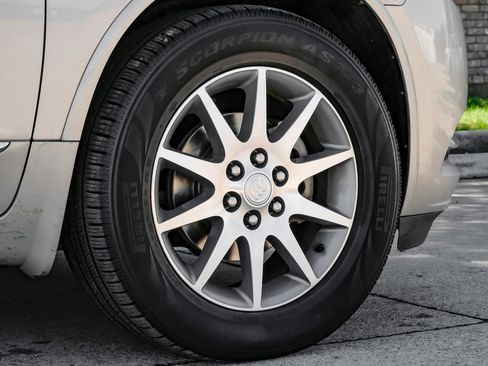 Used 2017 Buick Enclave Leather image 70