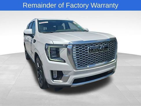 Used 2023 GMC Yukon Denali w/ Denali Reserve Package AWD/4WD image 4