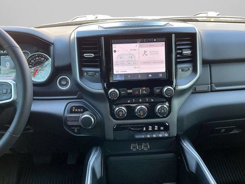 Used 2025 RAM 1500 Big Horn RWD image 12