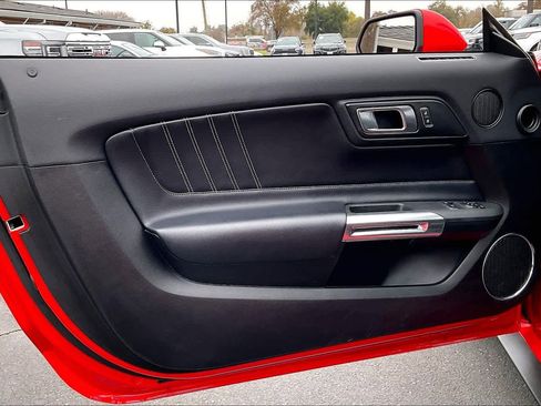 Used 2022 Ford Mustang Premium image 26