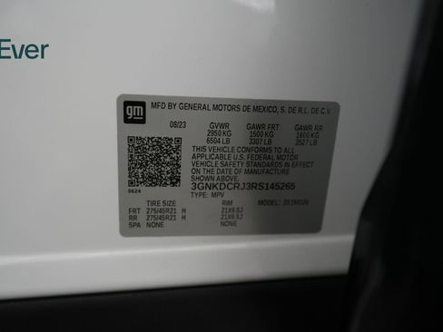 Used 2024 Chevrolet Blazer EV RS AWD/4WD image 28