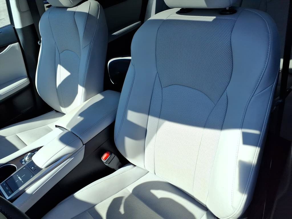 Used 2022 Lexus RX 450h AWD w/ Premium Package image 18