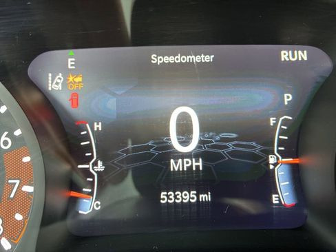 Used 2023 Jeep Compass Trailhawk image 12