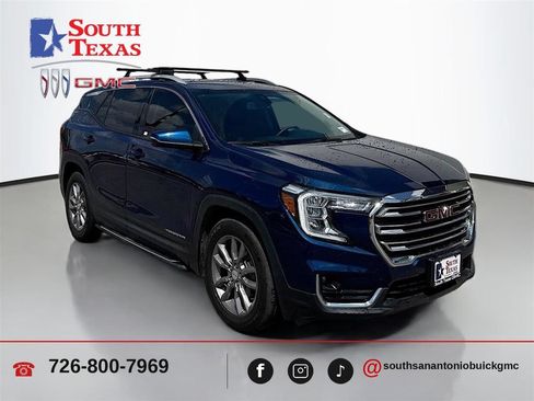 Used 2022 GMC Terrain SLT w/ LPO, 'HIT The Road' Package FWD image 1
