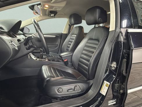 Used 2013 Volkswagen CC R-Line image 18