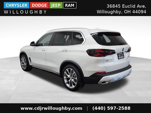 Used 2026 BMW X5 xDrive50e w/ Climate Comfort Package AWD/4WD image 7