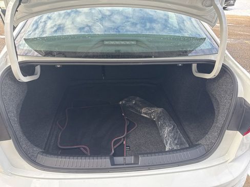 Certified 2025 Volkswagen Jetta GLI Autobahn image 20