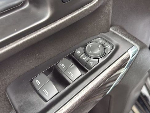 Used 2022 Chevrolet Silverado 2500 LTZ w/ LTZ Convenience Package image 23